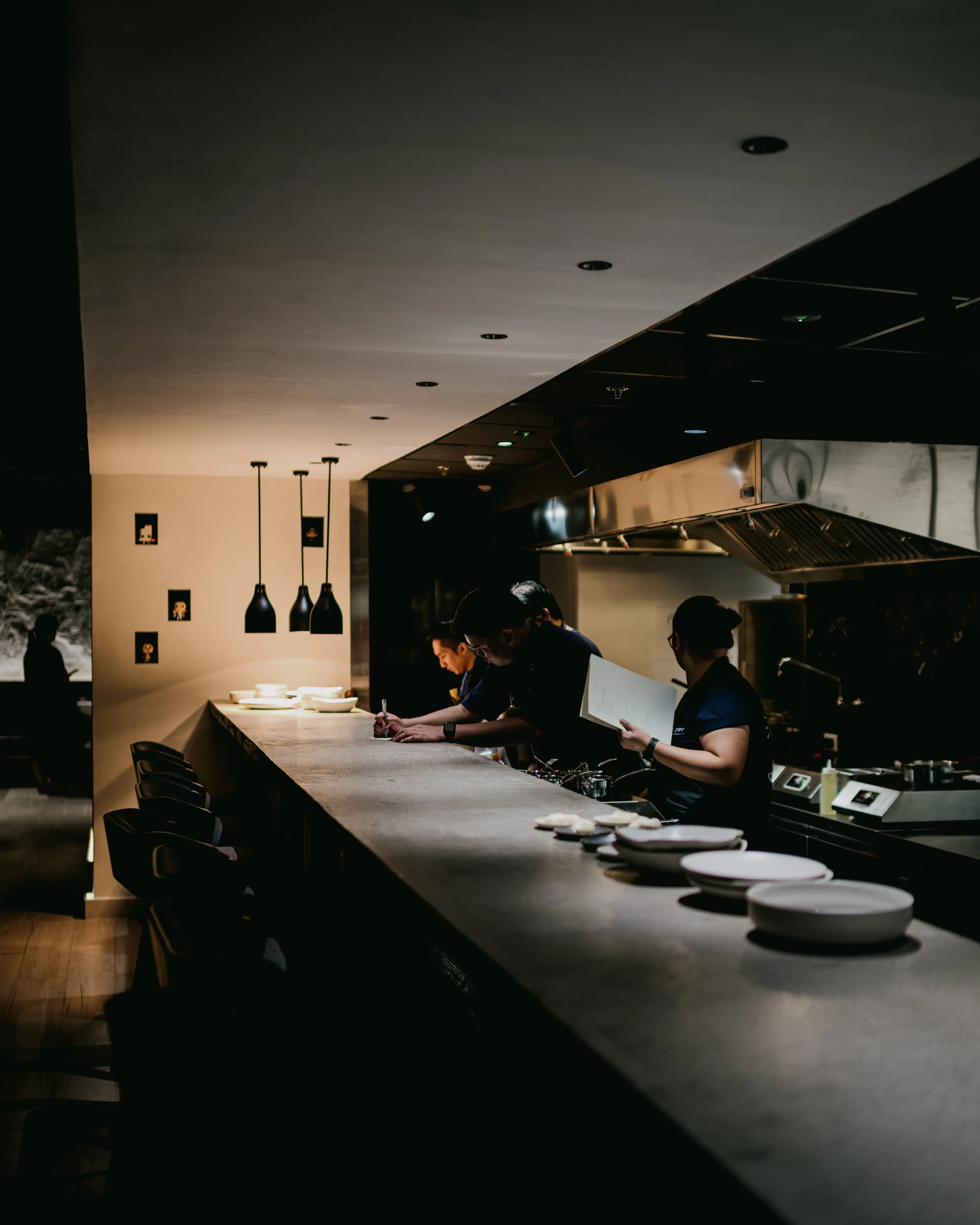 Juniper — Dining-space detail