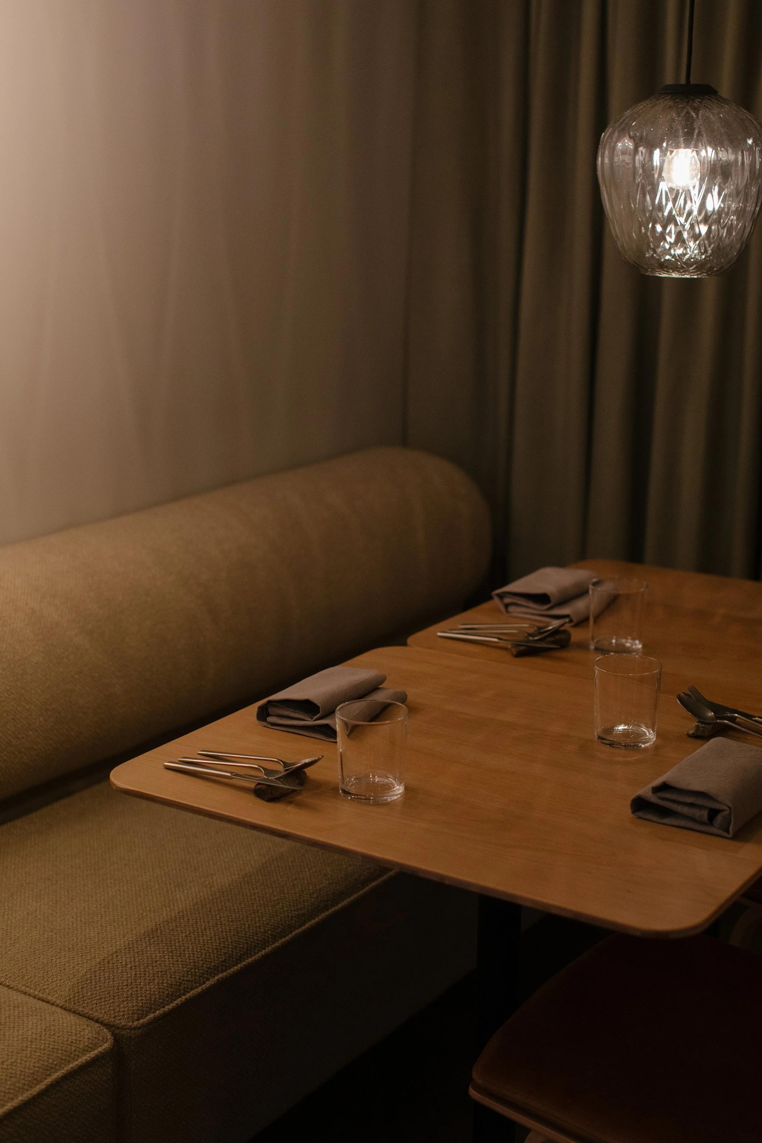 Juniper — Dining-space detail