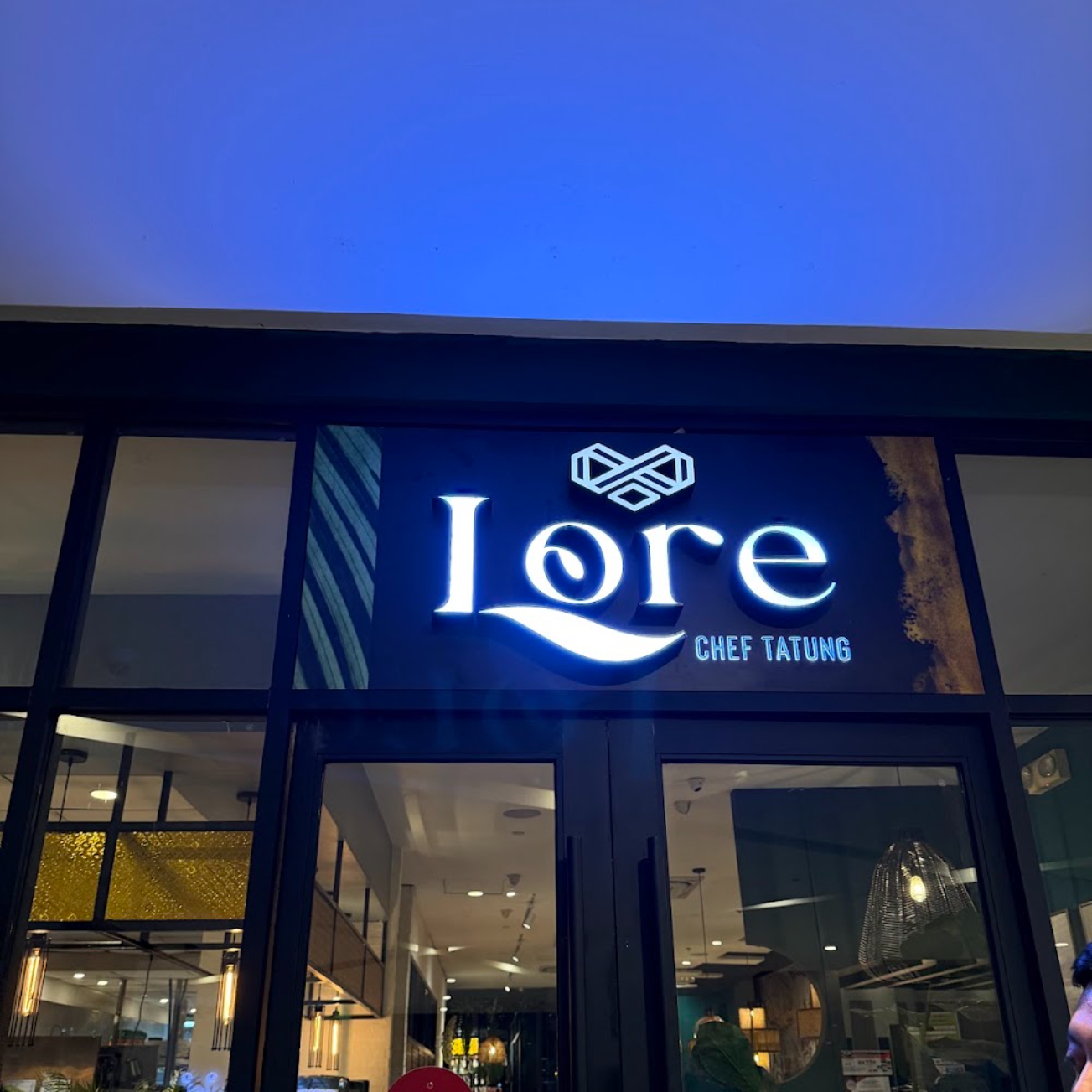 Lore — Signage