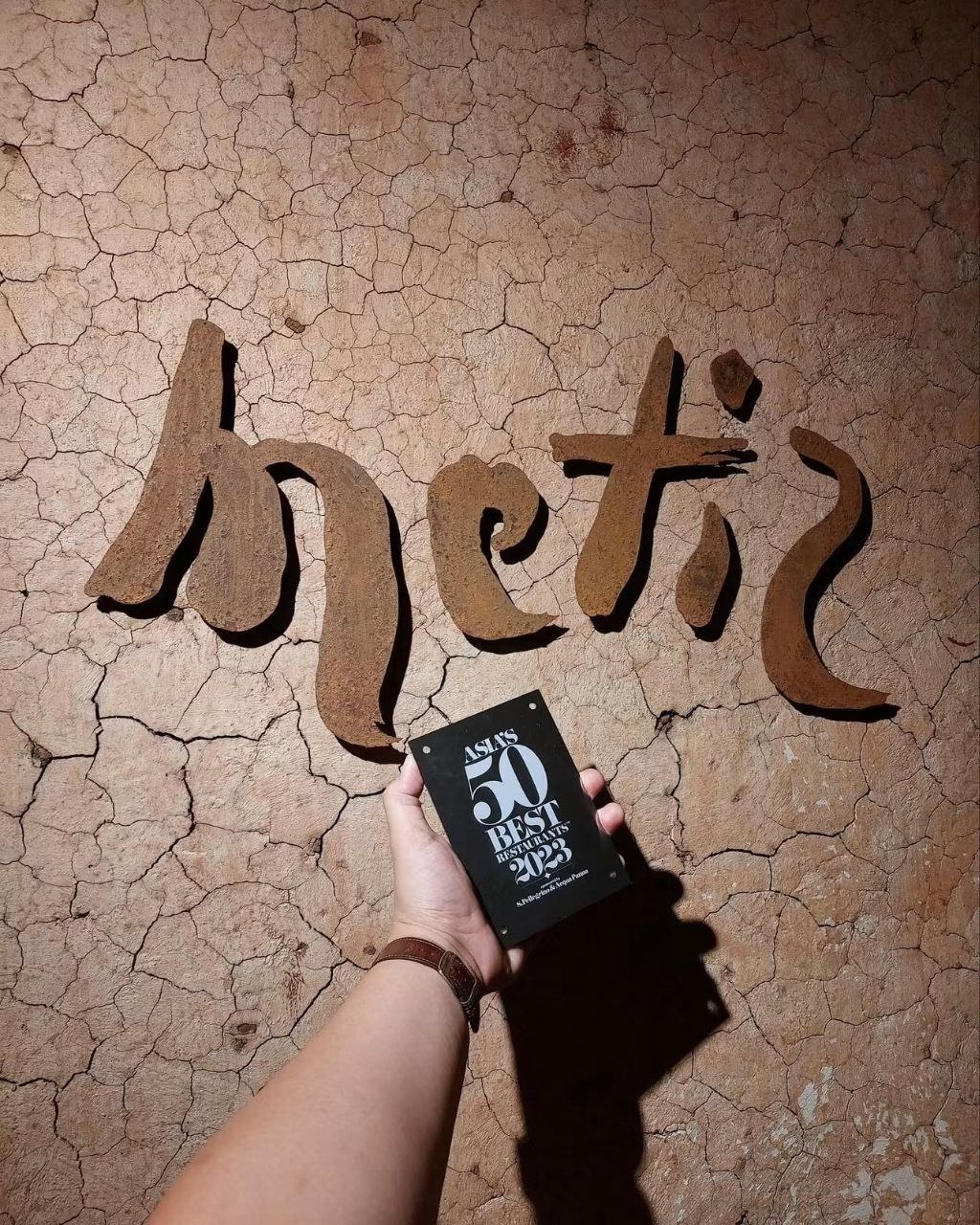 Metiz — Restaurant identity